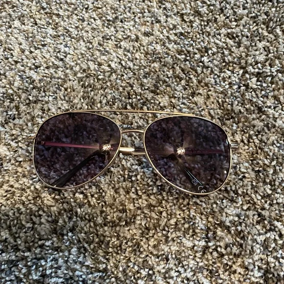 Stylish Women's Sunglasses Set - Black, Brown, Tan - Picture 3 of 3